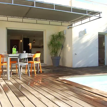 Villa Avec Piscine & Jardin A Monticello