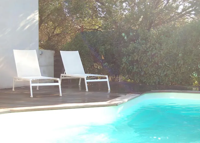 Villa De 3 Avec Piscine Privee Jardin Clos Et Wifi A Monticello